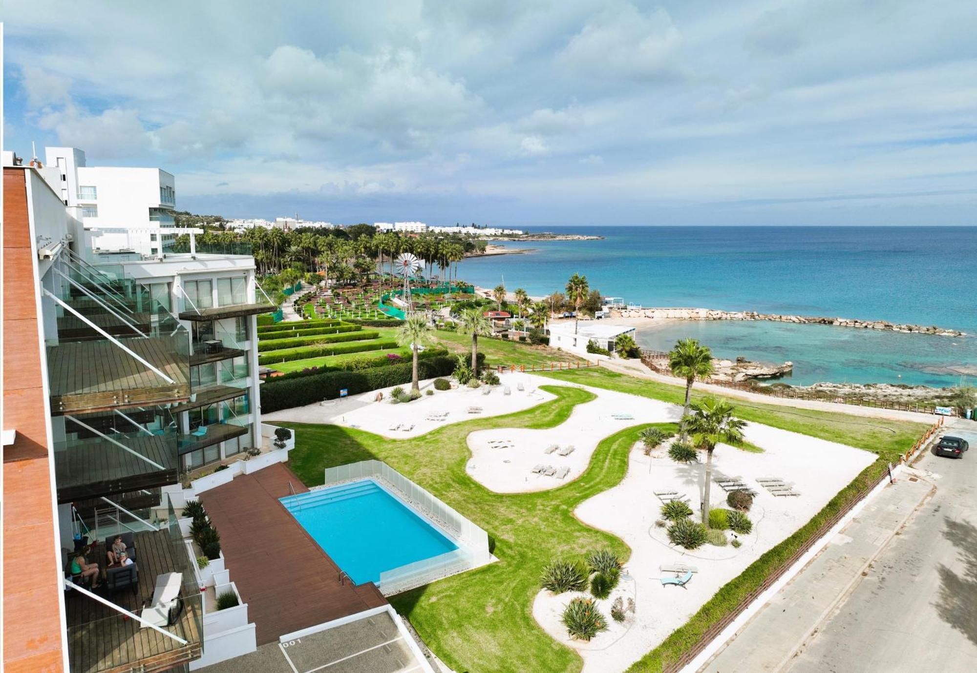 Apartment Marisol - Beachfront Protaras Bagian luar foto